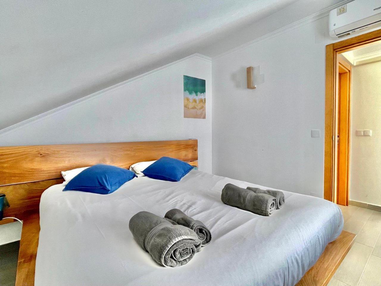 Surfness Lodge Baleal Szoba fotó